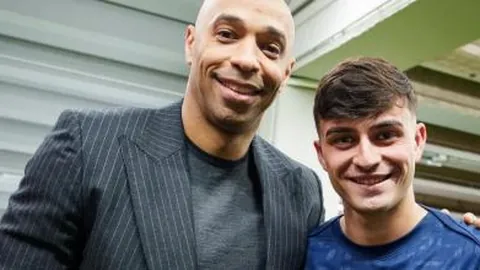 皇马与阿诺德将签5年长约，马卡独家披露